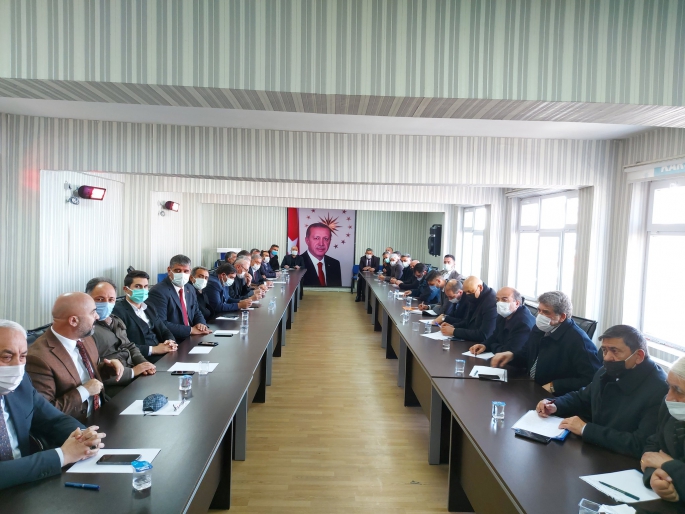 Başkan Çalkın Teşkilatıyla istişare etti