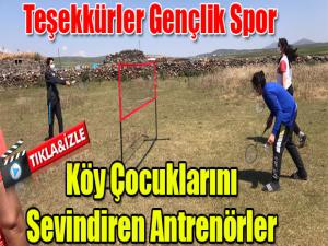 KÖY ÇOCUKLARINI SEVİNDİREN ANTRENÖRLER 