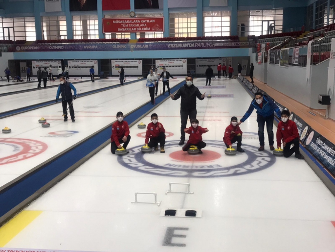 Yolboyu Köyü Curling takımı Erzurum'da