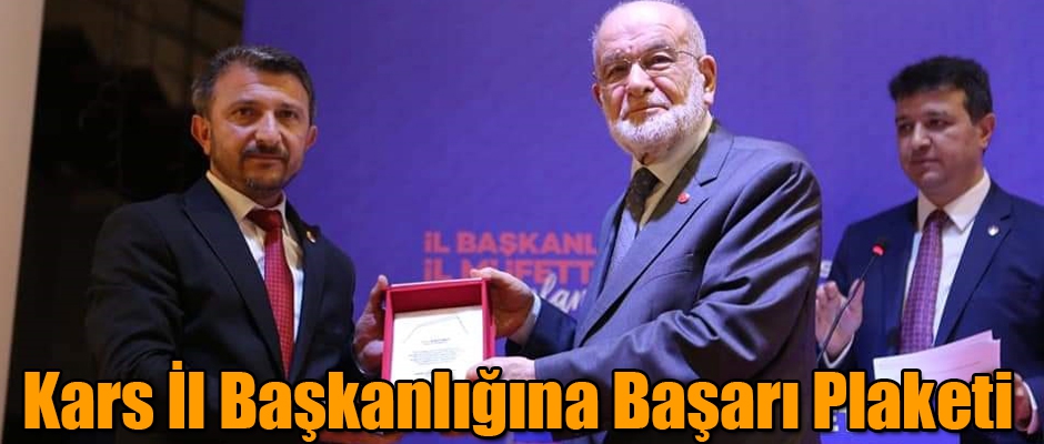 Kars İl Başkanlığına Başarı Plaketi