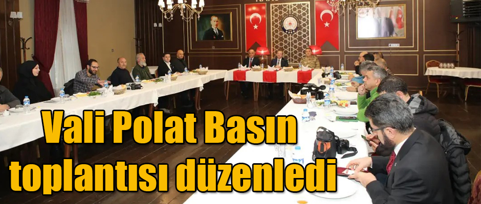 Kars Valisi Belediye Başkanı Ziya Polat Basın Toplantısı Düzenledi