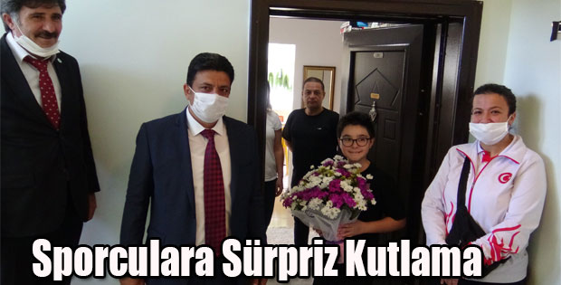 SPORCULARA SÜRPRİZ KUTLAMA