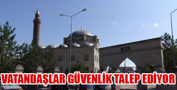 Tarihi alanlarda Güvenlik Görevlileri olmalı