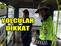 TRAFİK EKİPLERİNDEN AFİŞLİ UYARI