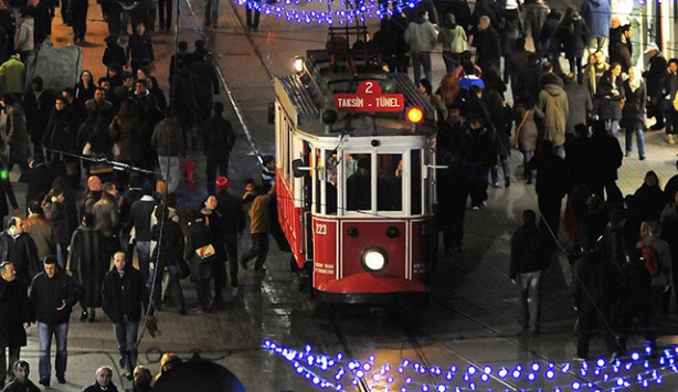 İstanbul'un nüfusu 15 milyona yaklaştı